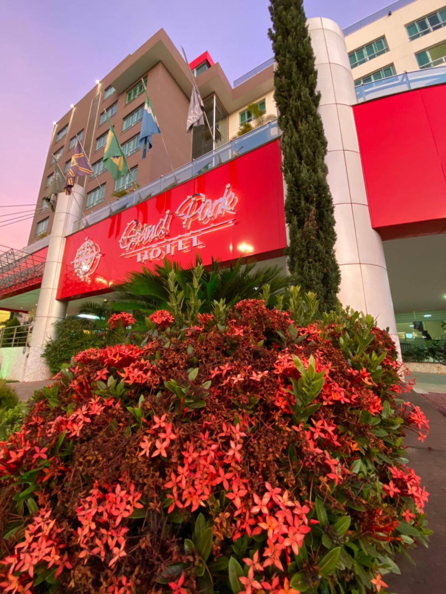 Hotel Grand Park カンポ・グランデ エクステリア 写真